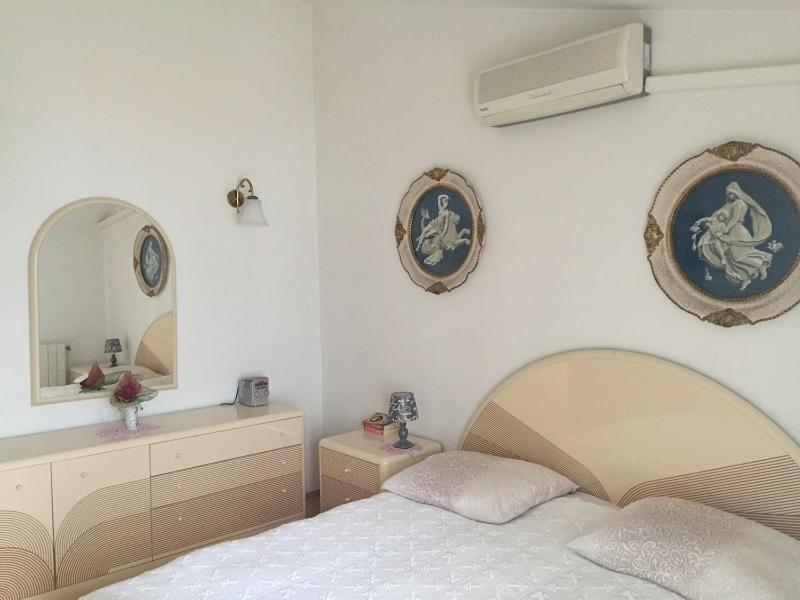 Apartments Villa Ivanka Трогир Екстериор снимка