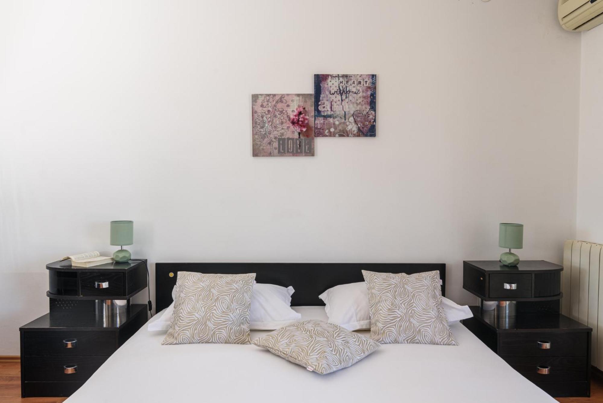 Apartments Villa Ivanka Трогир Екстериор снимка