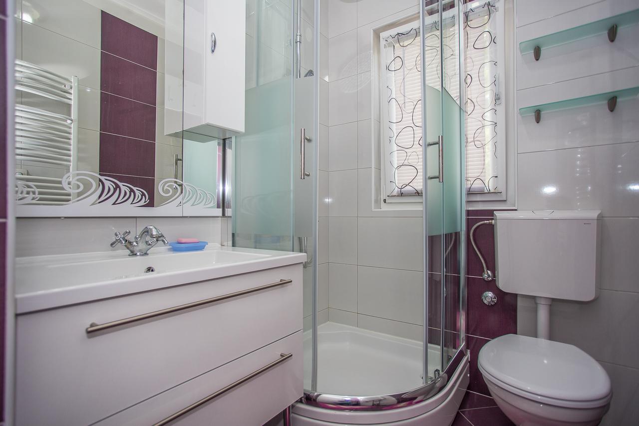 Apartments Villa Ivanka Трогир Екстериор снимка