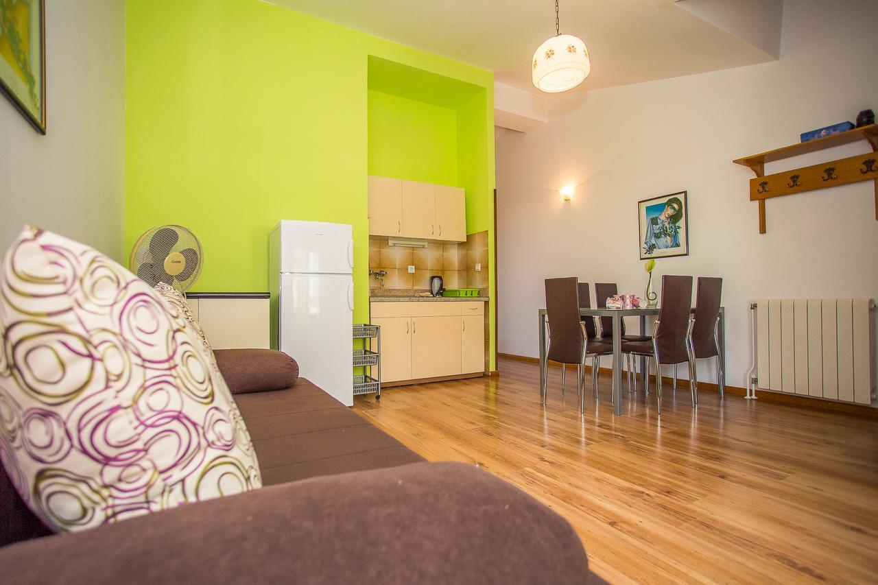 Apartments Villa Ivanka Трогир Екстериор снимка