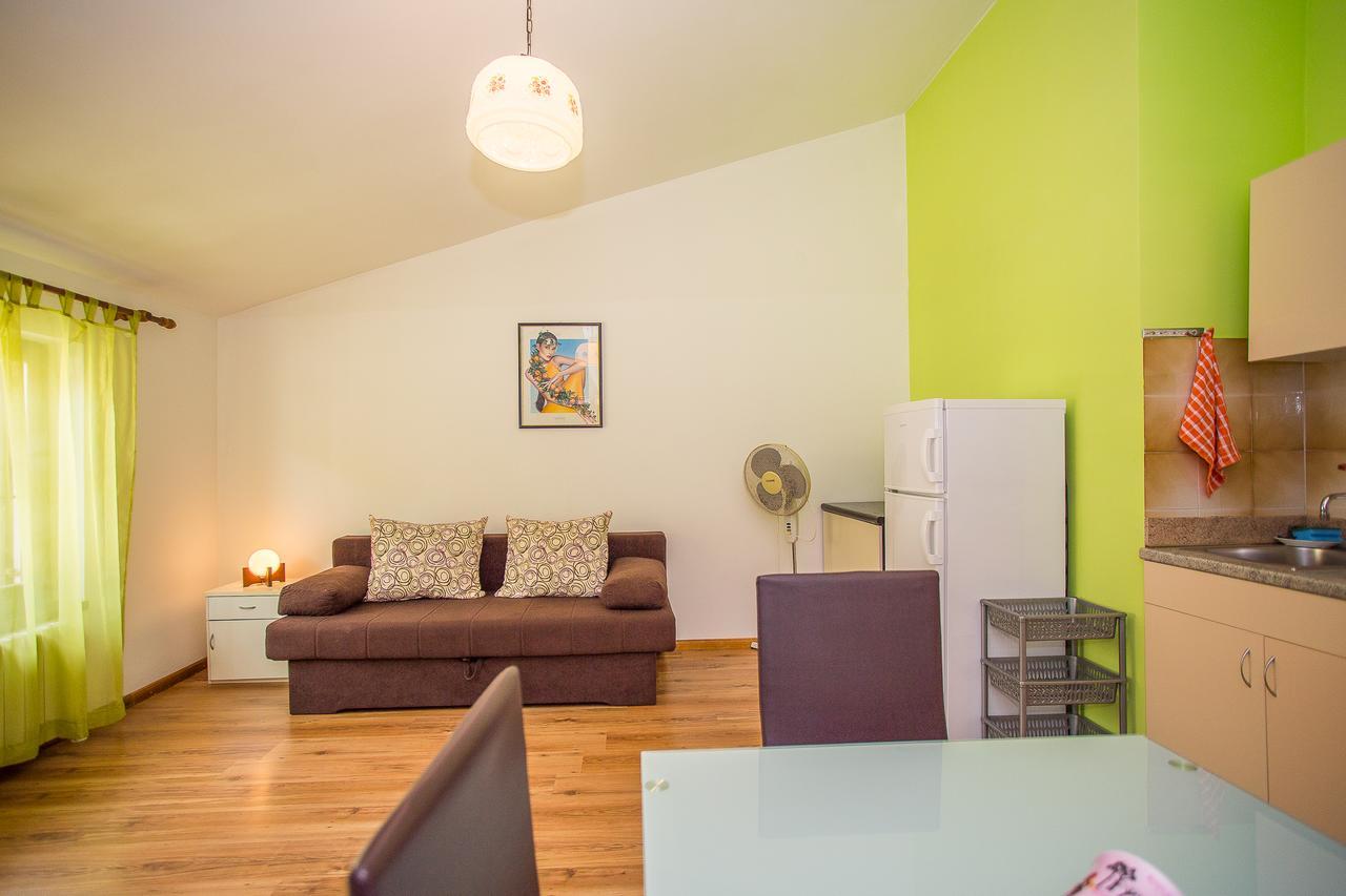 Apartments Villa Ivanka Трогир Екстериор снимка